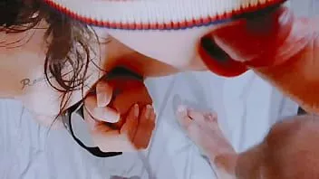 Reproduzir Maltratando nerd e fodendo anal gostosa thalia
