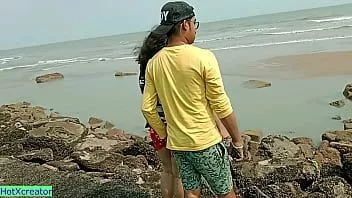 play ¡Joven jefe indio viajando con su hermosa pa! Pene bajando mientras la follas!!