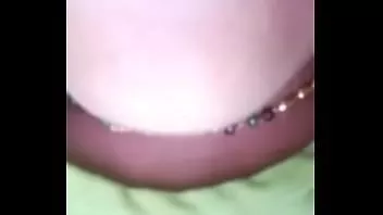 Redare Soția sexy indiană Roshni se bucură cu un prieten la un apel video