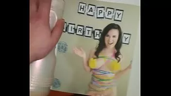 Redare Naibii de păsărică și cumming pe paris lincoln, cel mai sexy cadou vreodată - cum tribut