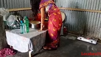 Jouer Sari rouge mignon bengali boudi sexe (vidéo officielle par localsex31)