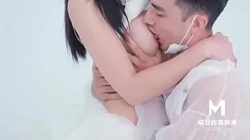 Riproduci Trailer che fa sesso immorale durante la pandemia part2-ai qiu-md-0150-ep2-best original asia porn