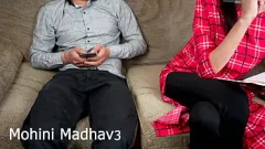 Reproducir Trío infiel de secretaria india: cogida con jefe, paseo en consolador y promoción de squirt