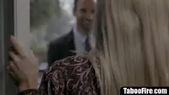 Afspelen Vreemdgaande blonde MILF wordt hardcore geneukt door een vreemdeling met een grote pik
