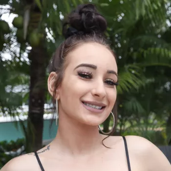 Bintang porno Alessia Luna